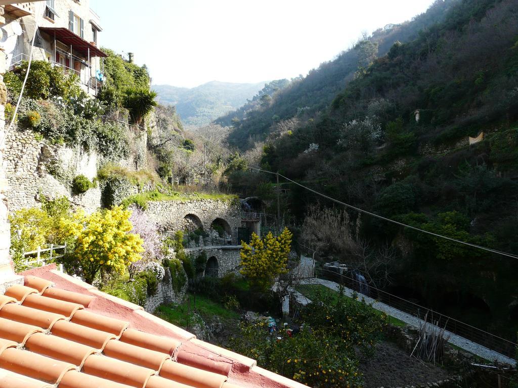 Il Ruscello Apartment Dolceacqua Cameră foto